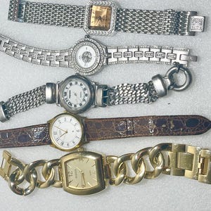 Victoria Wieck Watch - Etsy display picture 1