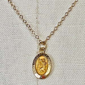 14k Solid Gold Saint Christopher Oval Pendant Tiny 14mm x 8mm Medallion 16 Inch Necklace Cable Chain 1.4 Grams Hallmarked