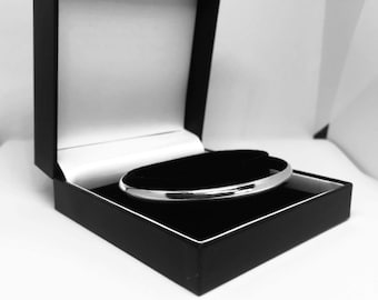 Plain band sterling silver heavyweight hallmarked bangle