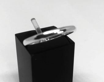 Sterling silver plain band d shape ring.