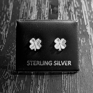 Lucky four leaf clover Irish sterling silver stud earring