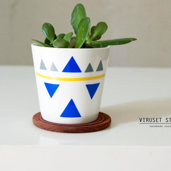 Succulent planter ceramic geometric blue and white handmade. Home decor. Plant holder, Plant pot. Ceramics and pottery.Succulent pot Viruset