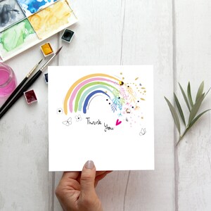 Merci aquarelle arc-en-ciel d'isolement paillettes carte de voeux personnalisée faite main
