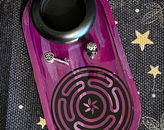 Hecate Mini Altar Tray – Wooden Ritual Tray with Candle Holder – Sacred Space for Magic, Personal Power and Shadow Work