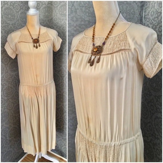 1920s Beige Silk Day Dress, Beautiful Details, Med
