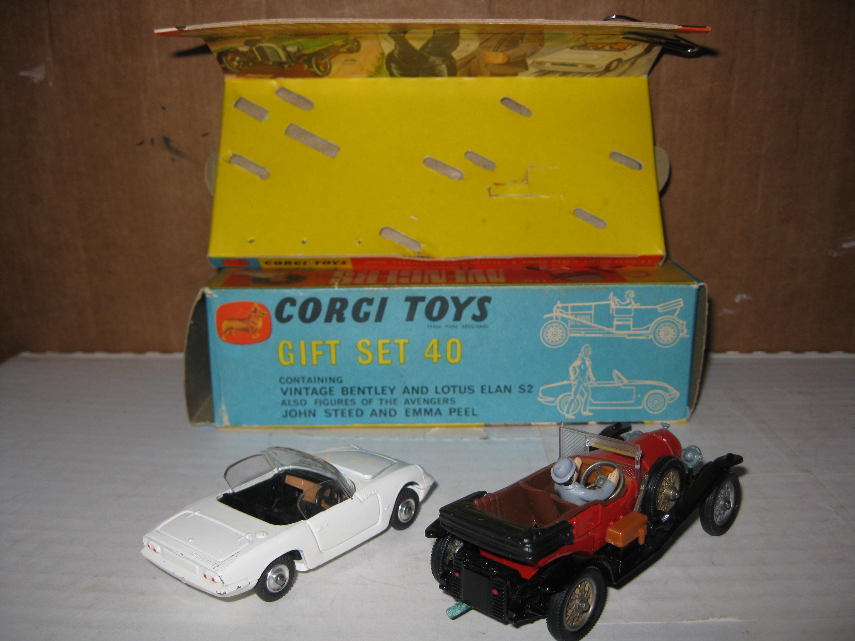 Corgi Gift Set 40 GS 40 the Avengers Gift Set All Original