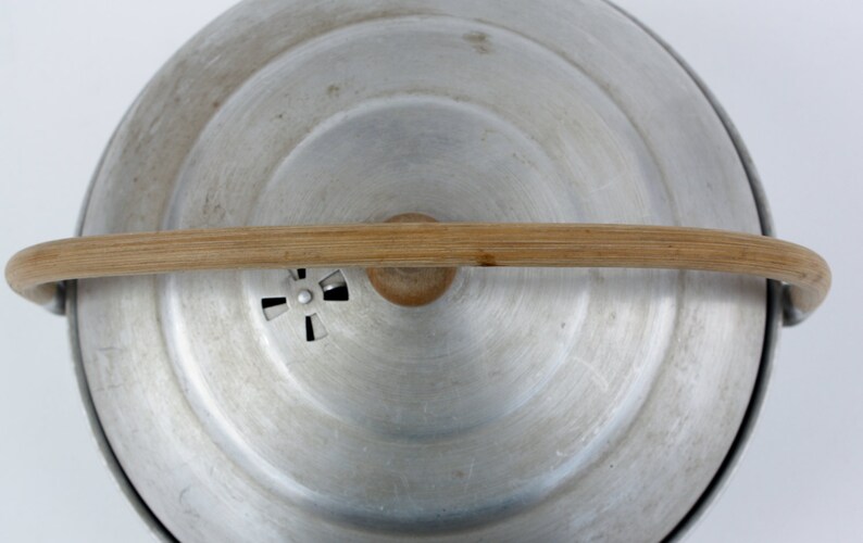 Vintage Aluminum Stove Top Bun Warmer OvenMirro Serving Etsy