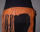 Leather fringed belt in tobacco brown