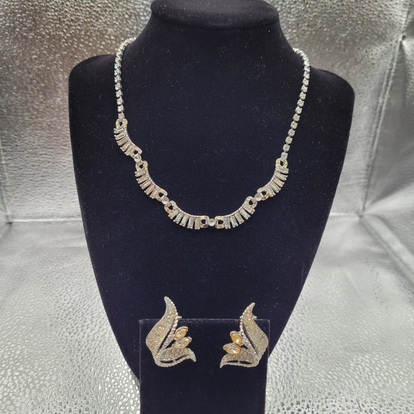 Lovely, Sparkly Holiday Perfect, Vintage Earring & Necklace Set