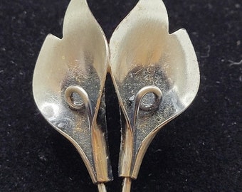 Vintage 1940's Sterling by JewelArt Brooch with Lilies