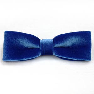 Men&#39;s Blue Velvet Bow Tie. Slim, Skinny Bow Tie. Groom&#39;s bowtie. Groomsmen gift, father of the groom, bridal party, rustic wedding, best man