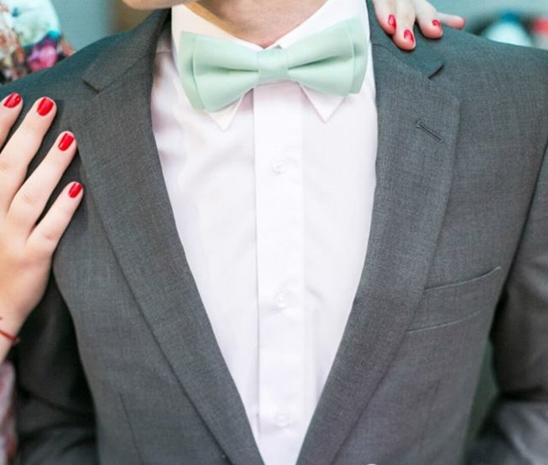 Men's Mint Green Bow Tie Pastel Mint Bow Tie Plain Mint Etsy New Zealand