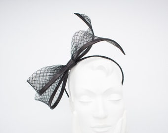 PERDITA black fascinator headpiece - Wedding fascinator hat - Cocktail Party, Garden Party, Formal Occasion Hat - Bow headpiece