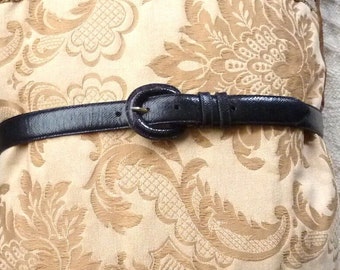 Ceinture en cuir vintage noire par Robinson's Department Store