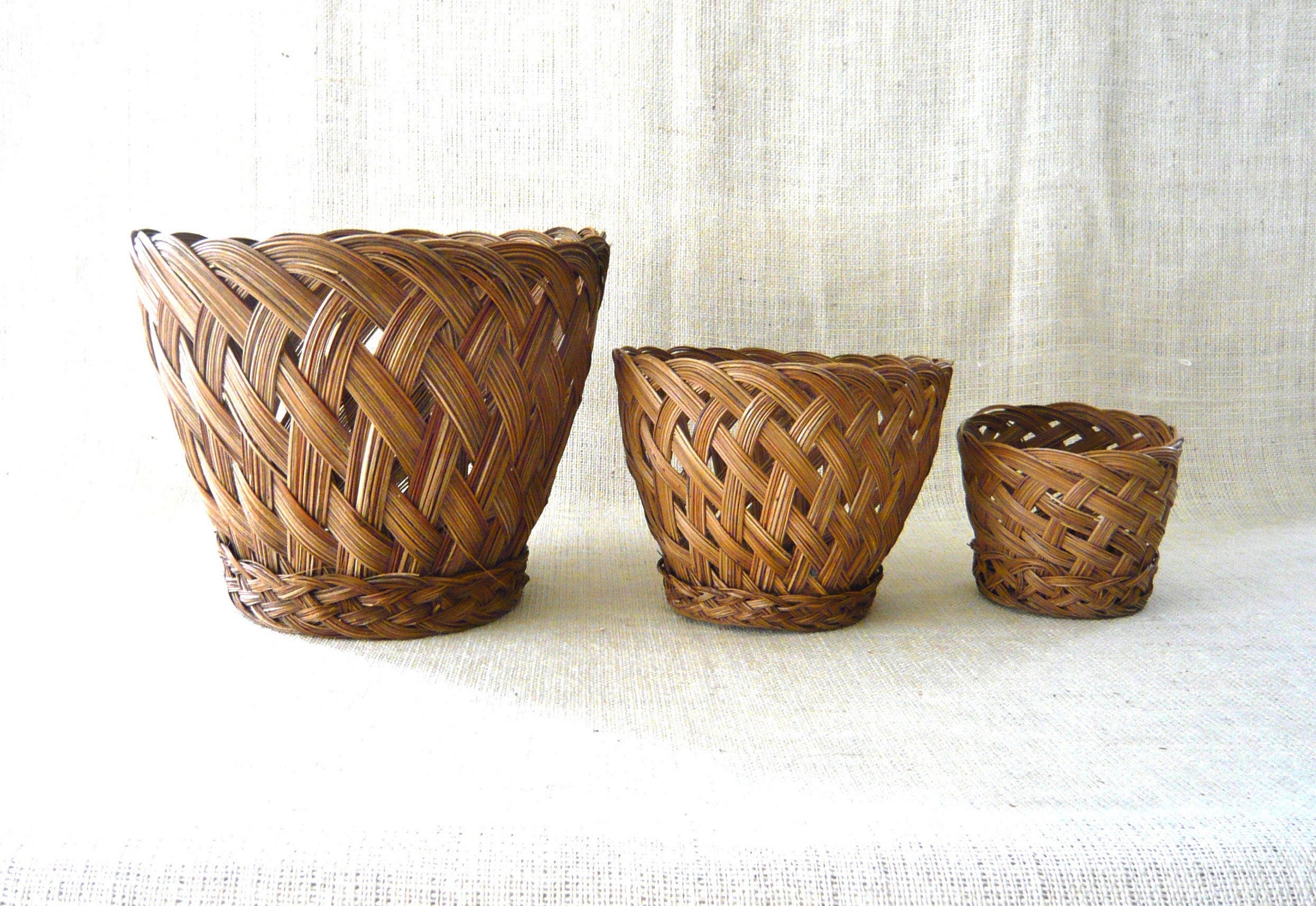 Vintage Reed Baskets Set of Three Graduated Sizes Etsy