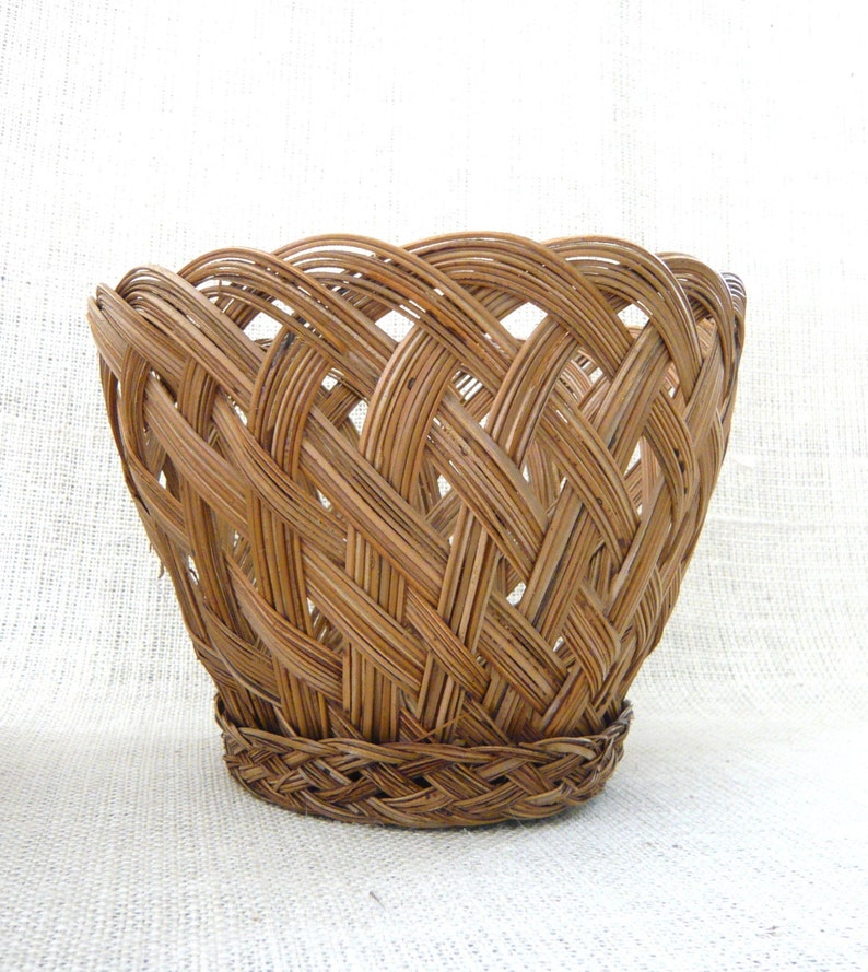 Vintage Reed Baskets Set of Three Graduated Sizes Etsy