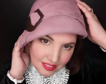 1920s Pink Cloche Hat | Vintage Pink Floral Embroidered  display picture 1