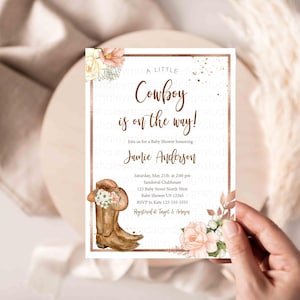 Invito baby shower stile cowboy, invito baby shower stile piccolo cowboy, invito baby shower stile piccola cowgirl, invito floreale stile cowboy, invito cowboy HM789