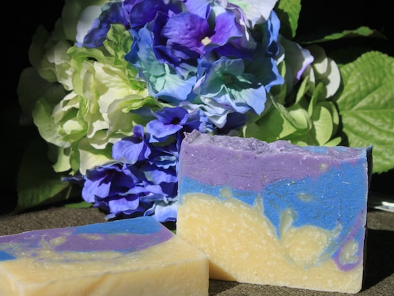 soap-hydrangea scented handmade soap