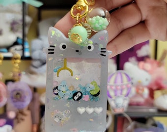 Claw Machine Resin Shaker Keychain Charm / Bag Charm