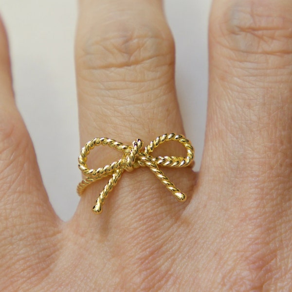 Twisted Rope bow knot ring, dainty bow tie ring, gold vermeil and sterling silver bow ring, friendship gift, birthday gift, graduation gift