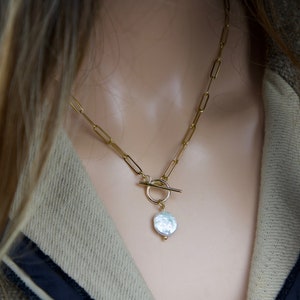 Pearl necklace toggle clasp, fresh water pearl, paperclip chain, toggle, Gold layered Necklaces, round pearl necklace, Christmas gift