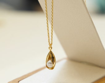 Collier doré pois dans une cosse, perle, bijoux de demoiselle d'honneur