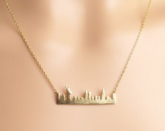 Gold NYC Skyline bar Necklace, NYC Pendant, Travel Gift for Her, Statue of Liberty