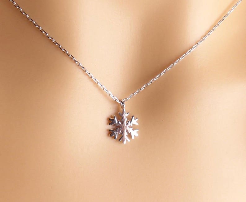 Snow flake necklace Bridesmaid Gift, Christmas present Dainty sterling silver gold filled Snow Flake necklace holiday gift gift idea