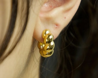 Croissant hoop earrings-huggie hoops-gold-twisted hoops-bold hoops-small chunky hoops-statement earrings-minimalist hoop earrings