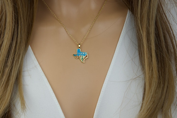 Texas State Outline Charm with Star, 17 x 15mm, 925 Sterling Silver, Gold Plated Texas State Outline Charm with Star, 17 x 15mm, 925 Sterling Silver, Gold Plated
