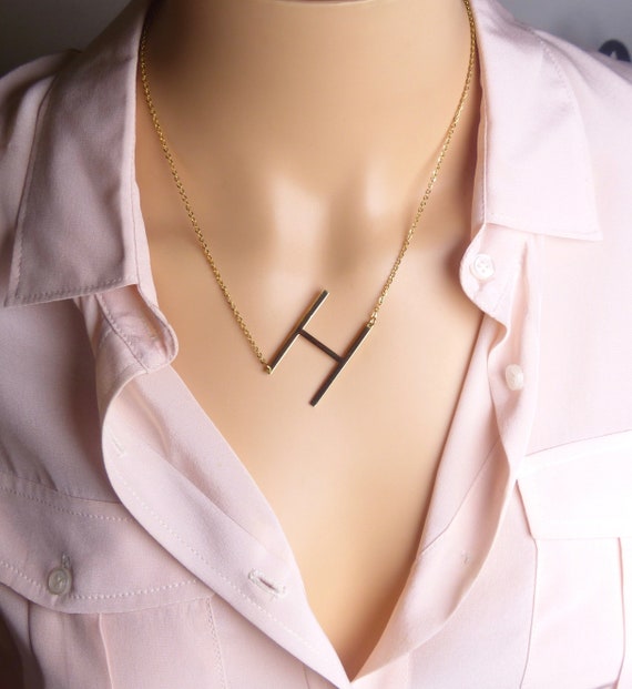Initial Necklace Letter H Gold White – The Petal Archive