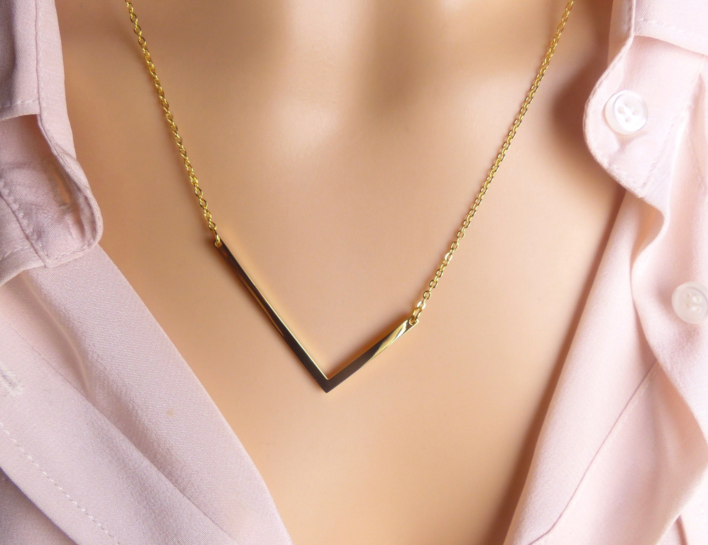 Diamond Letter L Necklace in 10k Gold | Medley Jewellery