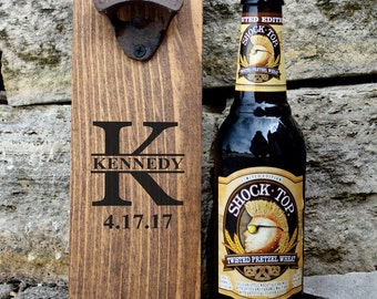 Cadeau pour papa OUVRE-BOUTEILLE DE BIÈRE Wood Brewery Monogram Groomsman Gift Best Man Gift Fête des Pères Cadeau Personnalisé Pour Grand-Père