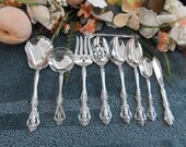 MICHELANGELO Oneida Vintage Usa 18 10 Heirloom CUBE Mark Stainless Flatware 9 Serving Pieces Lot Excellent