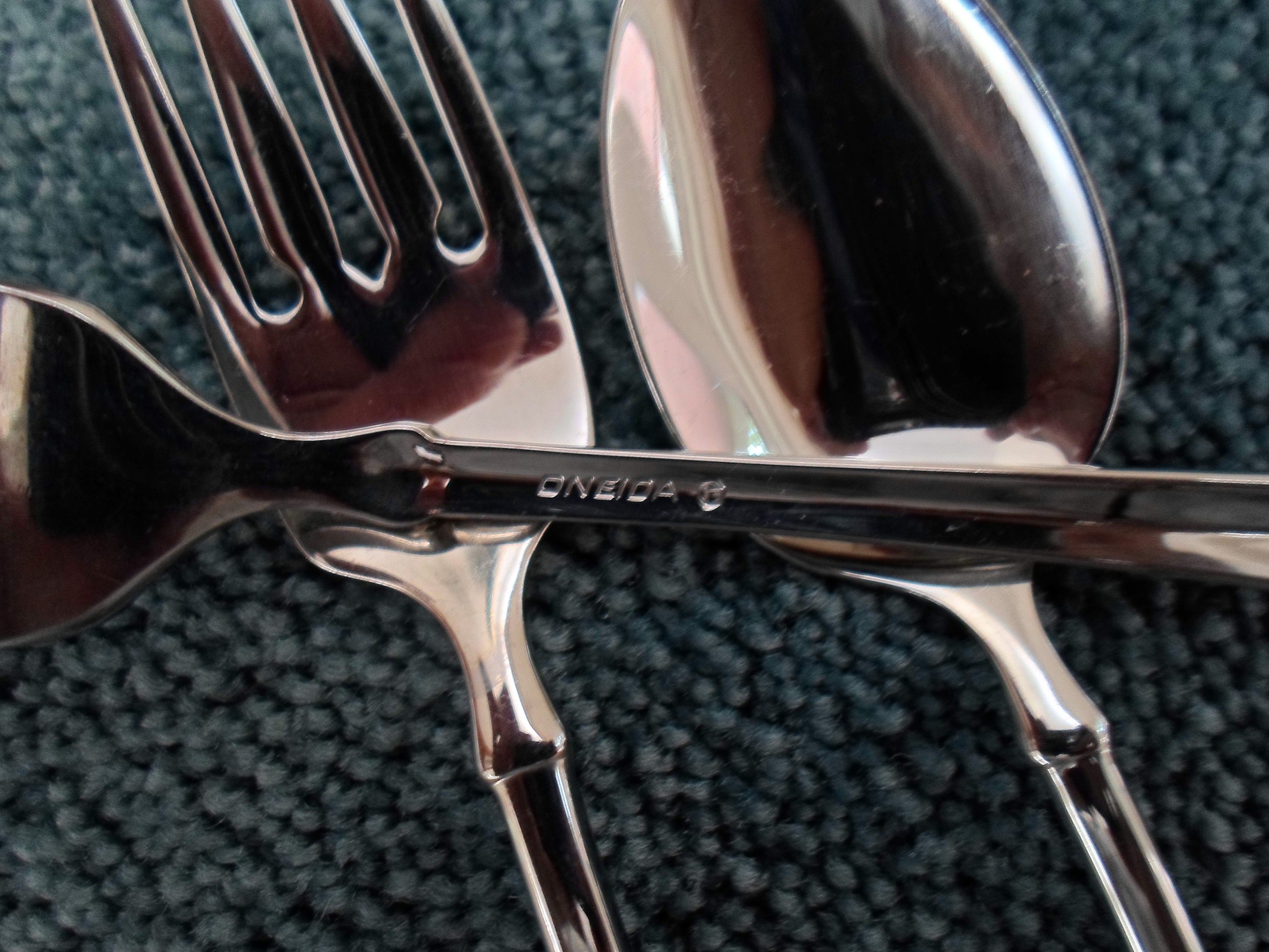 Oneida GOLDEN JUILLIARD Vintage cube Mark Oneida Usa 18/10 3pc Lot