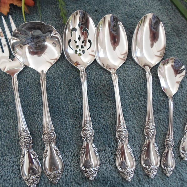 Oneida LOUISIANA Vintage USA 18/8 Community Line Stainless 7 Serving Pieces Lot Flatware Looks Unused The Real Deal!