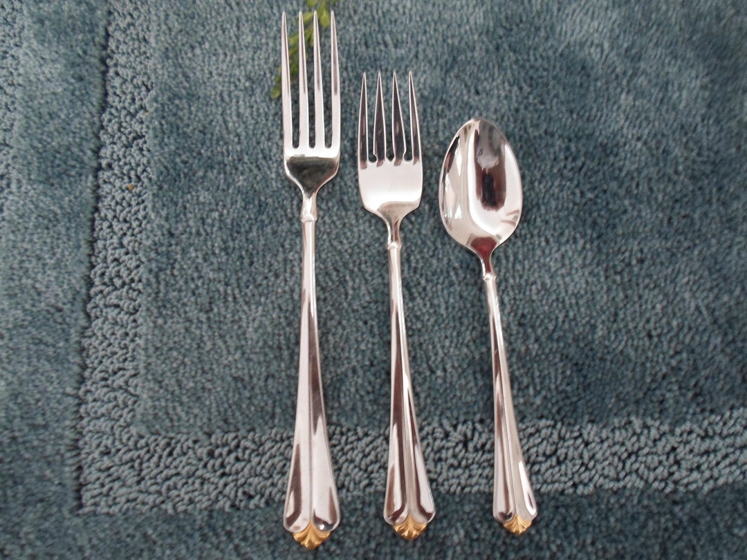 Oneida GOLDEN JUILLIARD Vintage cube Mark Oneida Usa 18/10 3pc Lot