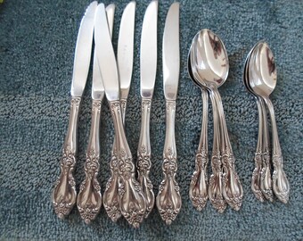 Oneida LOUISIANA Vintage USA 18/8 Community Line 12pc Nice Lot Dinner Knives, Soup Spoons, Teaspoons The Real Deal in Pattern!