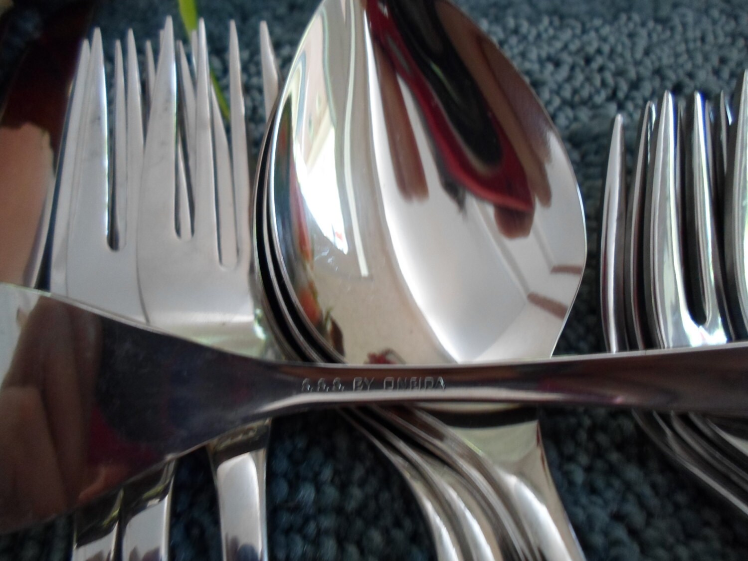 Vintage USA Oneida OUR ROSE 18/8 Scientific Stainless Service Sss