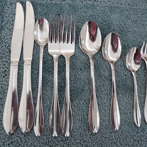 Vintage RHODES Oneida Northland Stainless Korea 9pc Odd Lot Excellent
