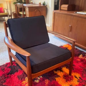 Custom Velvet Cushion: Made-to-Order Chair cushion with Insert