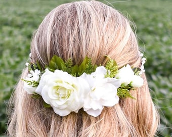 White flower crown. White bridal headpiece. White wedding headpiece  Bridal headpiece  Bridal flower crown Wedding circlet with white roses.