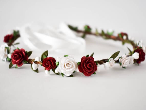 Red and White Flower Crown. Deep Red and White Floral Crown  display picture 2