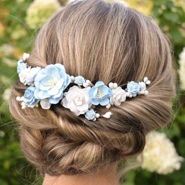 Blue and White wedding headpiece. Light blue wedding hair flower. Powder blue and white floral hairpiece. Blue hair flower. Blue bridal comb