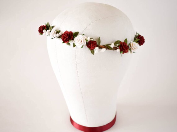 Red and White Flower Crown. Deep Red and White Floral Crown  display picture 2