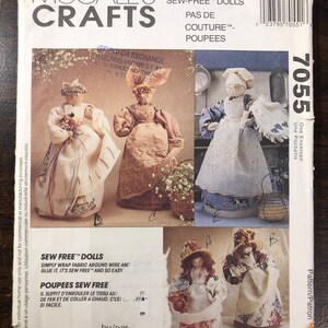 McCalls 7055 Sewing Pattern Sew Free Dolls - Bunny, Kitty, Victoria Doll, Chef cloth rag Doll - 11&quot; doll McCall&#39;s Craft (Uncut), 1994