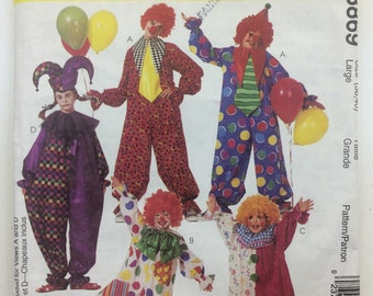 McCalls 6142 / 8869 Clown Jester, Halloween-Kostüm Schnittmuster, Kindergröße 5-6 / Erwachsene Größe 8869
