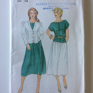 Butterick 4258 Cucito Pattern manca giacca top ,gonna UNCUT