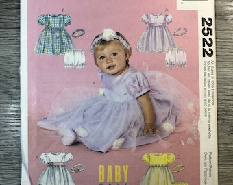 McCalls 2522 Baby-Kleidchen, Höschen, Stirnband / McCalls 6551 / McCalls 3742